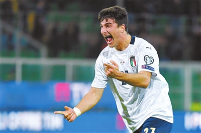 龄群体的接 龄群体的接